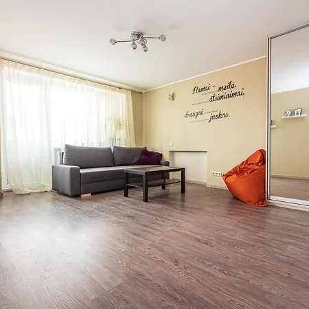 I. Kanto Apartamentai شقة